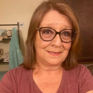 Meet your Posher, Rafaela